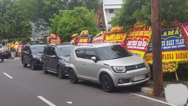 Karangan Bunga Banjiri Markas Pemenangan Pramono