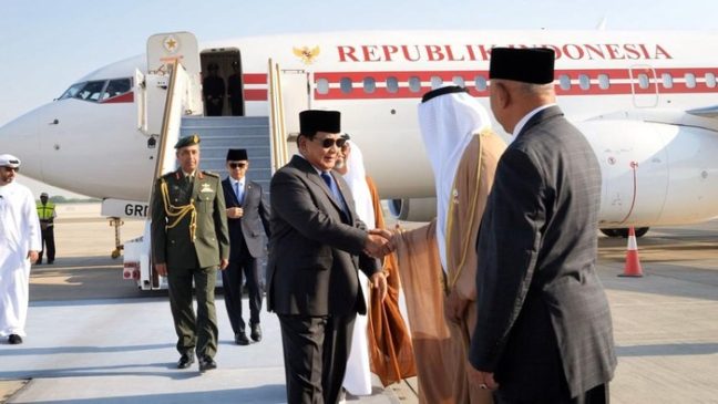 Prabowo ke Abu Dhabi Dikawal 4 Pesawat Tempur PEA