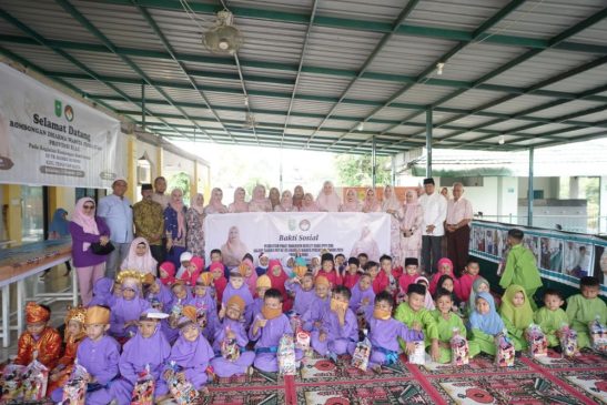 Rayakan HUT ke-25, DWP Provinsi Riau Gelar Bakti Sosial