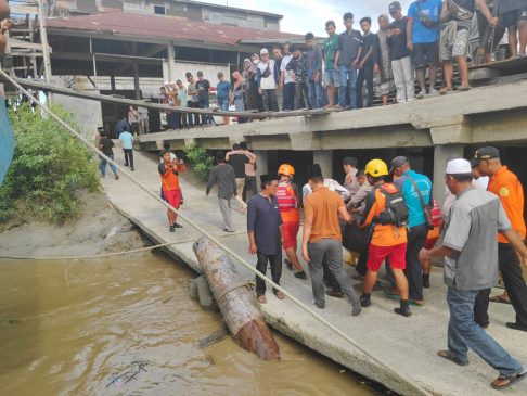 Jenazah Nelayan yang Hilang di Laut Panipahan Rohil Ditemukan