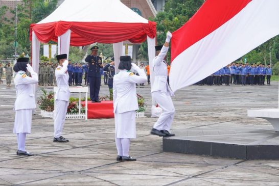 Peringatan Hari Pahlawan di Riau Berlangsung Khidmat