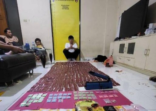 Dua Pelaku Sindikat Narkoba di Pekanbaru Ditangkap Polisi