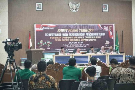 Ahmad Yuzar – Misharti Resmi Ditetapkan Sebagai Pemenang Pilkada Kampar 2024