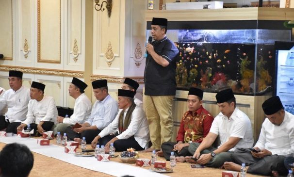 Ketua DPRD Pekanbaru Hadiri Doa Bersama di Rumah Dinas Wali Kota