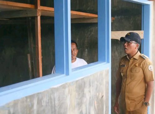 Sidak Pembangunan RKB, Bupati Tapteng: Percepat Pengerjaannya