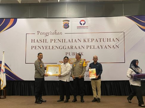 Ombudsman RI Anugrahi Penghargaan ke Polres Tapteng