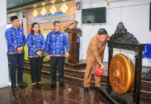 Sekdakab Tapteng Launching Integrasi Pelayanan Kesehatan Puskesmas Primer se-Kabupaten Tapteng Tahun 2024