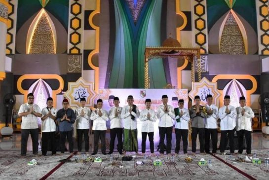 Ketua DPRD Kota Pekanbaru Hadiri Peringatan Maulid Nabi 1446 H
