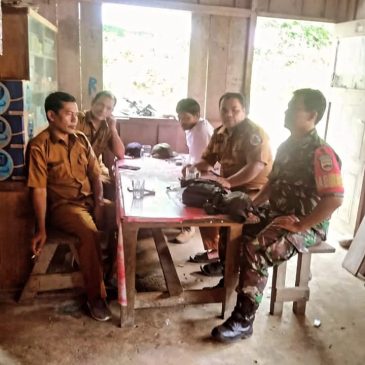 Babinsa Desa Sait Kalangan II Ciptakan Keakraban Melalui Komsos