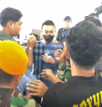 OTT KPK, Diduga Korupsi Dana Bendahara Daerah Pekanbaru