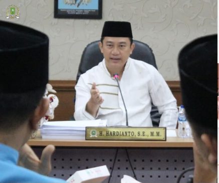 Puluhan Nakes RSUD Arifin Achmad Adukan Nasib ke DPRD Riau