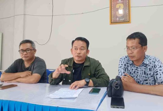 Saksi Paslon 03 Alfedri – Husni Tolak Hasil Rekapitulasi Pilkada Siak 2024