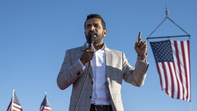 Trump Pilih Kash Patel Sebagai Pimpinan FBI