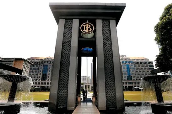 Terkait Kasus Dana CSR, KPK Geledah Kantor Bank Indonesia
