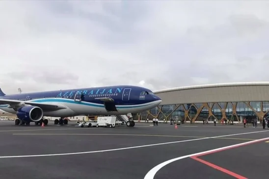 Penerbangan Azerbaijan Airlines ke Rusia batal