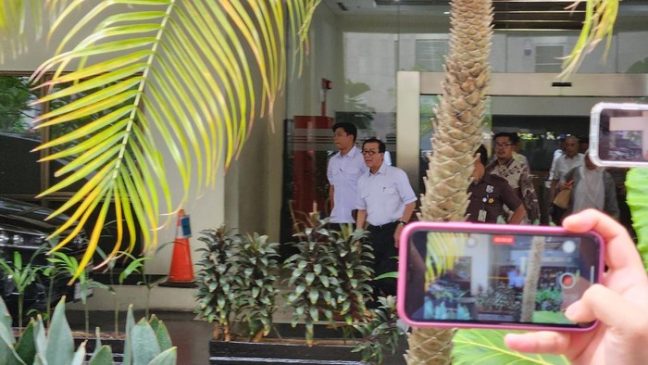 Yasonna Diperiksa KPK Selama 7 Jam