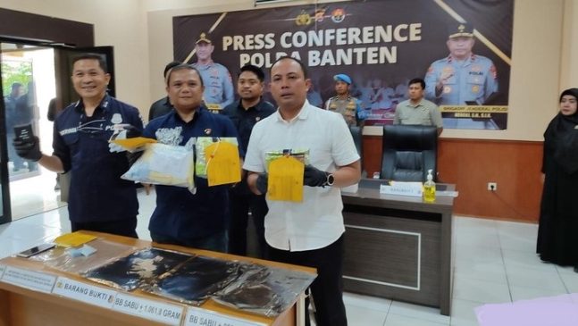 Polisi Tangkap Kurir Sabu Jaringan Sumatera-Jakarta