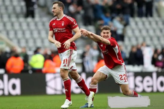 Arsenal Ditahan Imbang Everton