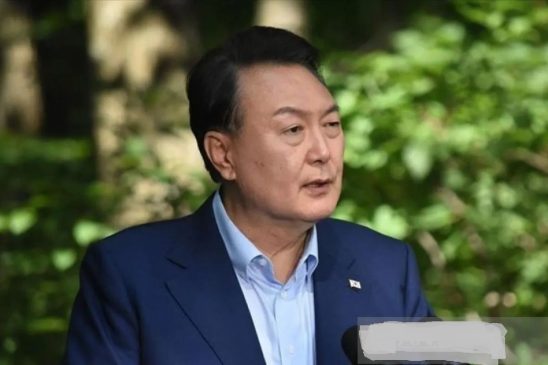 Presiden Korsel Yoon Suk Yeol Dimakzulkan