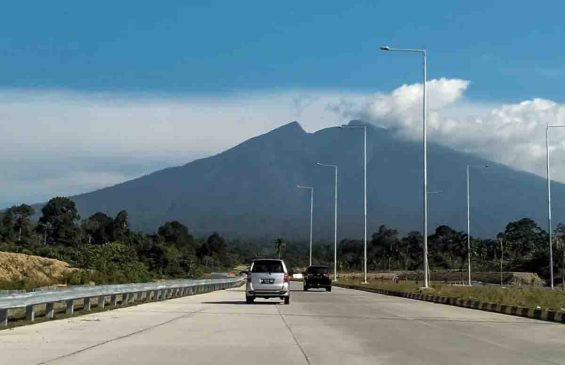 Selama Nataru 2025, Tol Padang – Sicincin Catat Trafik Tertinggi di Trans Sumatera