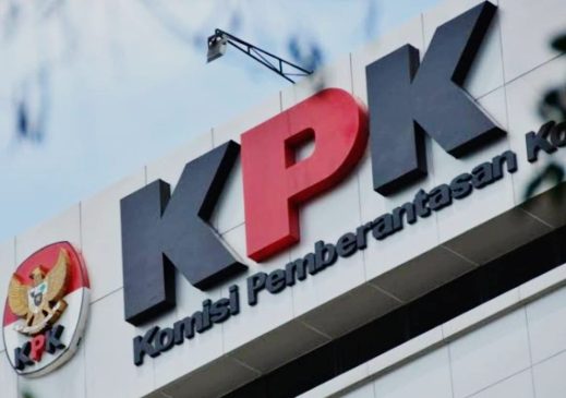 KPK Geledah Kantor Biro Pengadaan Barang dan Jasa Pemprov Riau!
