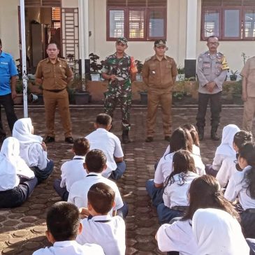 Babinsa Koramil 06/Sibolga Sosialisasi ke SMPN 4 Sibolga