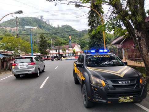 Samapta Polres Sibolga Laksanakan Polisi NYINYII