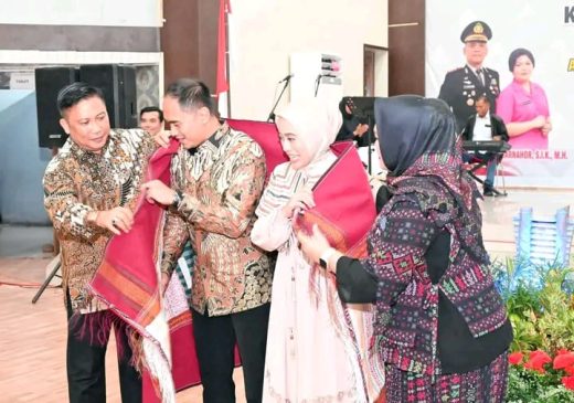 Sekdakab Tapanuli Tengah Hadiri Pisah Sambut Kapolres Tapanuli Tengah