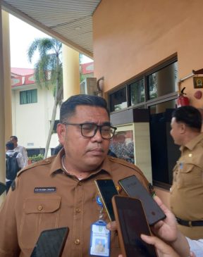 SMAN 17 Dibangun Dibawah SUTET, Kadisdik Riau: Tidak Ada Masalah