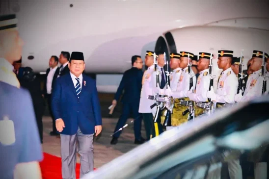 Terima Penghargaan Sultan Ibrahim, Presiden Prabowo Tiba di Malaysia