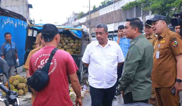 Pj Wali Kota: Sampah Harus Bersih Sebelum Pukul 08.00