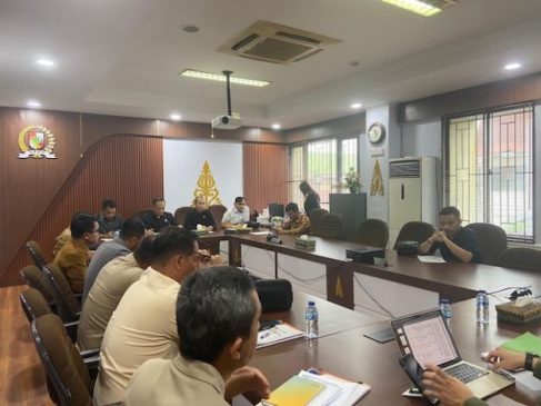 Hearing Komisi I DPRD Pekanbaru dengan OPD Mendadak Digelar Tertutup