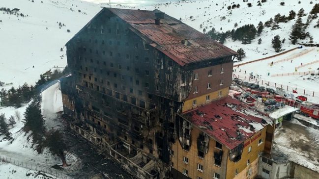 Tewaskan 76 Orang, 9 Terduga Pelaku Kebakaran Hotel di Turki Ditangkap