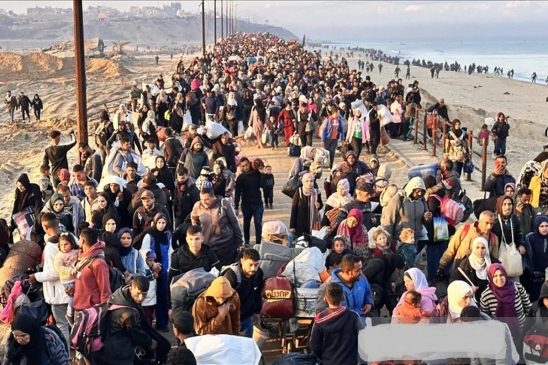 300 Ribu Pengungsi Palestina Kembali ke Gaza Utara