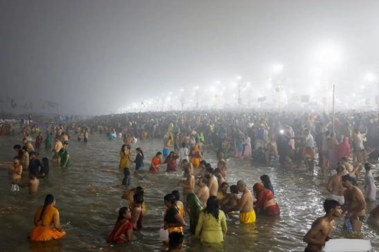 Festival Maha Kumbh India Renggut 15 Korban Jiwa