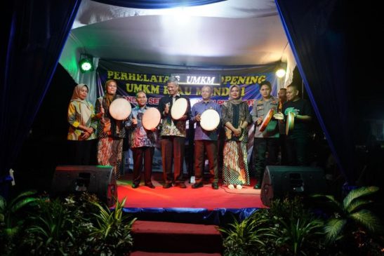 Resmikan UMKM, Rumah Baru bagi Pedagang Kaki Lima Pekanbaru