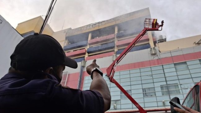 Kebakaran Glodok Plaza, 1 Tewas dan 7 Masih Hilang