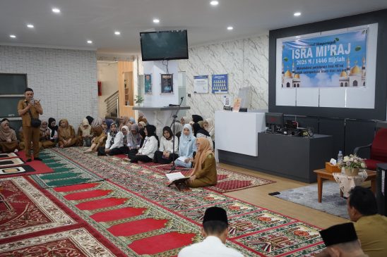 Diskominfotik Riau Gelar Ceramah Agama Peringatan Isra Mi’raj 1446 H