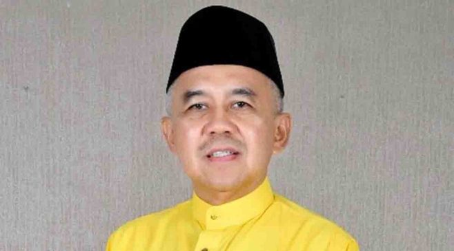 Mantan Gubernur Riau Andi Rachman Diperiksa KPK Terkait Dugaan Korupsi Flyover