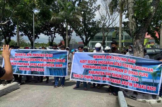 Mahasiswa Desak BPK Riau Audit Dugaan Perjalanan Dinas Fiktif di DPRD Siak