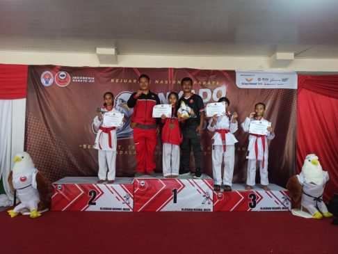 Atlet Karate INKADO Tapteng (Sumut) Raih 2 Mendali Emas di Kejurnas
