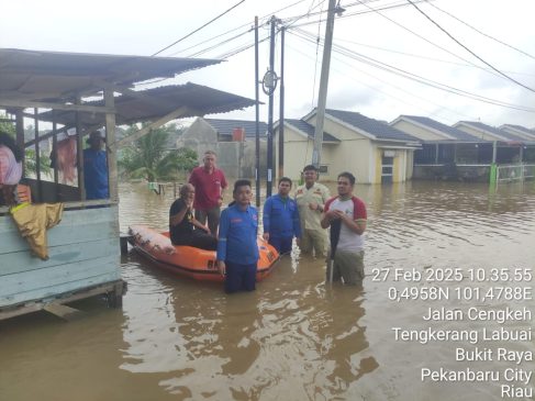 Diguyur Hujan Semalaman, Sejumlah Wilayah di Pekanbaru Terendam Banjir