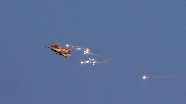 Israel Bombardir Terowongan Hizbullah