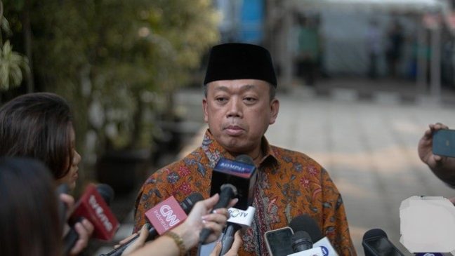 Menteri Nusron Batalkan Semua SHGB Pagar Laut Misterius