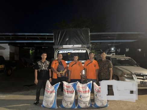 Tiga Orang Ditangkap, Polisi Gagalkan Penjualan Pupuk Bersubsidi 9 Ton