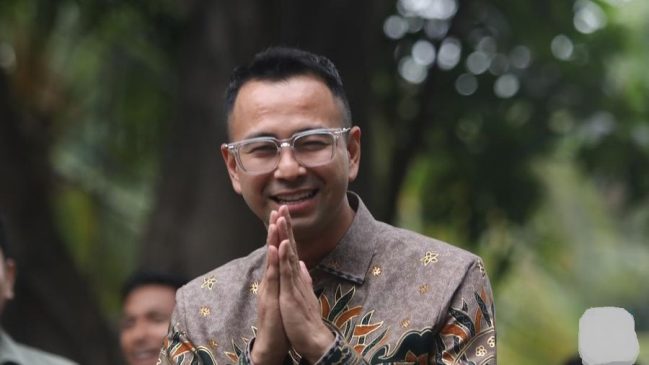 Raffi Ahmad Siap Naik Angkutan Umum