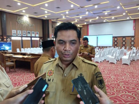 Pemko Pekanbaru Tata Ulang Parkir Tepi Jalan Umum