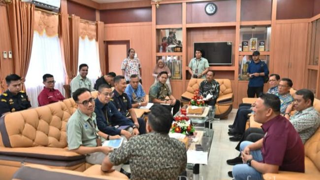Wali Kota dan Wakil Wali Kota Sibolga Terima Audiensi KPPN, KPP Pratama, dan Bea Cukai Sibolga
