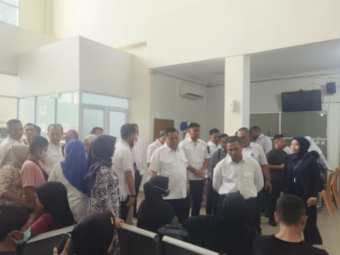 Gubri Sidak RSUD Arifin Achmad Riau, Minta Pelayanan Diperpendek