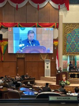 Sampaikan Pidato Perdana, Gubernur Riau Abdul Wahid Ungkap Visi Misinya